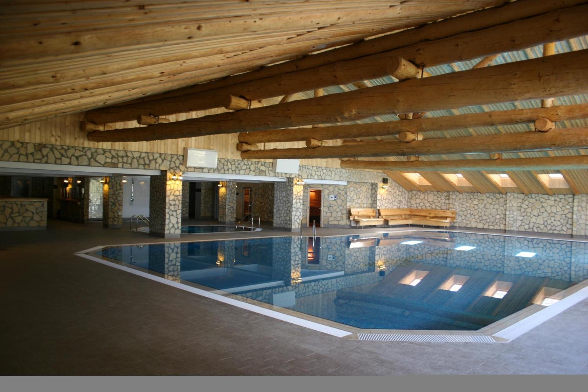 Cheile Gradistei Fundata Resort Exterior foto