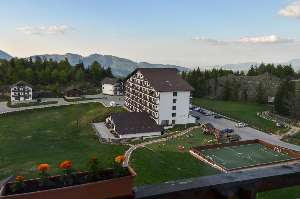 Cheile Gradistei Fundata Resort Exterior foto